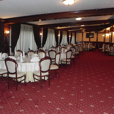 Hestia Hotel Calarasi  Exterior photo