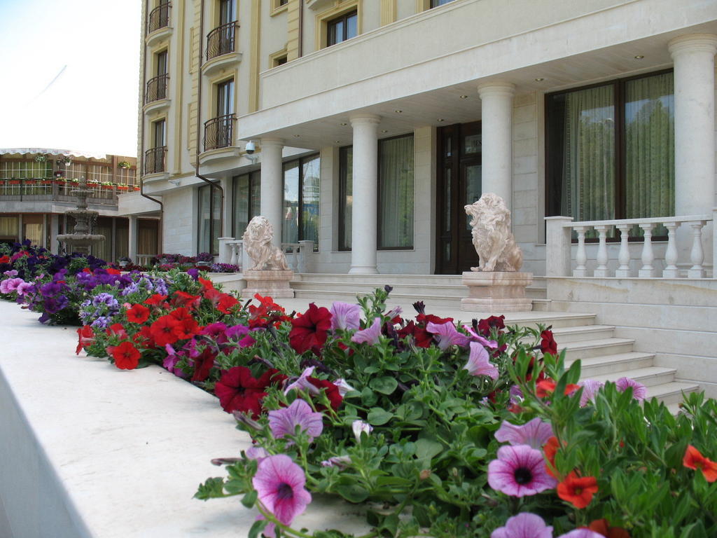 Hestia Hotel Calarasi  Exterior photo